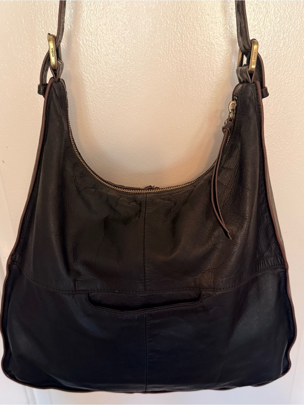 Hobo "The Original" Black Leather Shoulder Bag - Picture 4 of 12